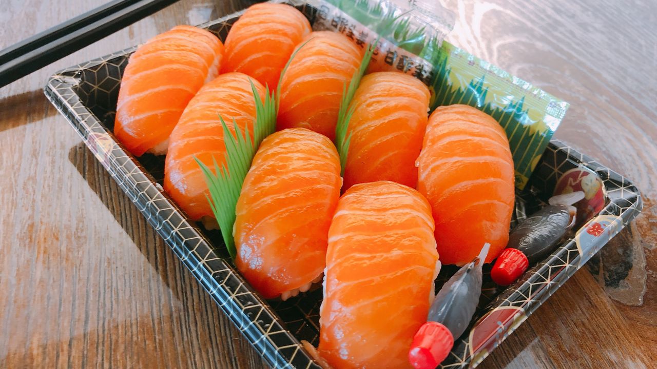 Fresh Salmon Nigiri