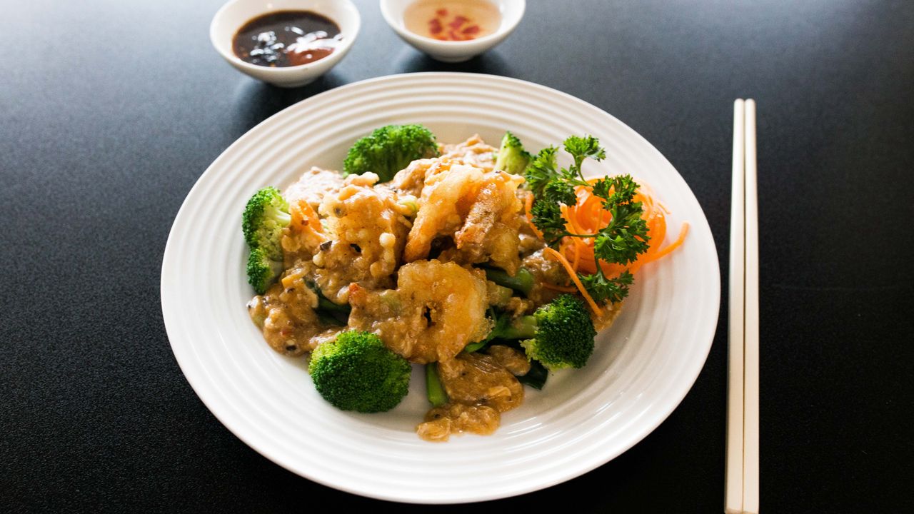 Singapore Chilli Prawns