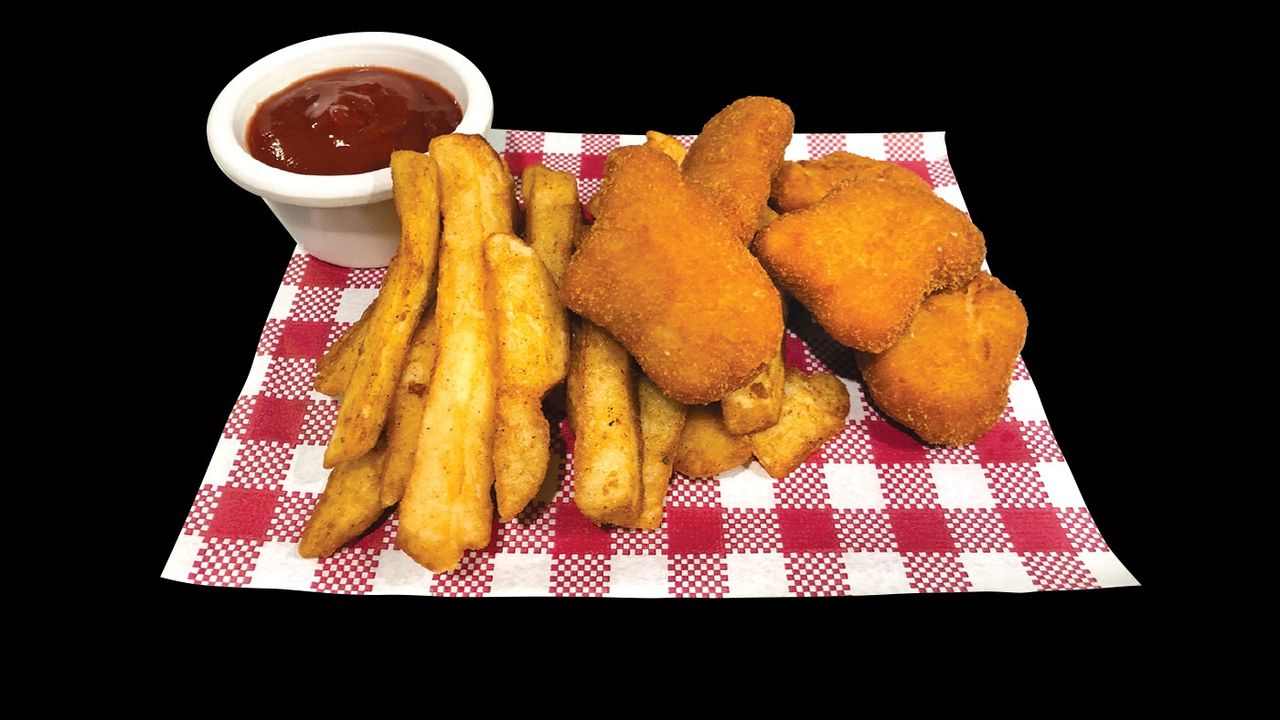 Kid's Chicken Nuggets & Fries