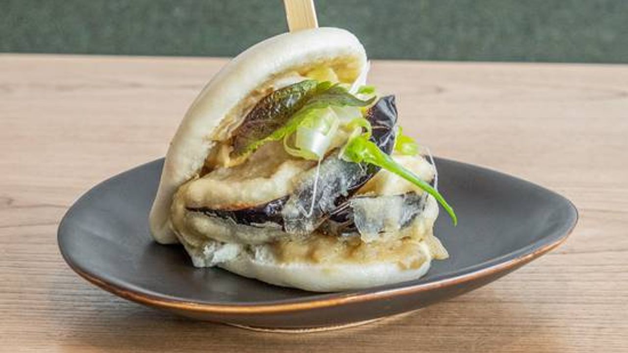Tempura Eggplant Bao(V)