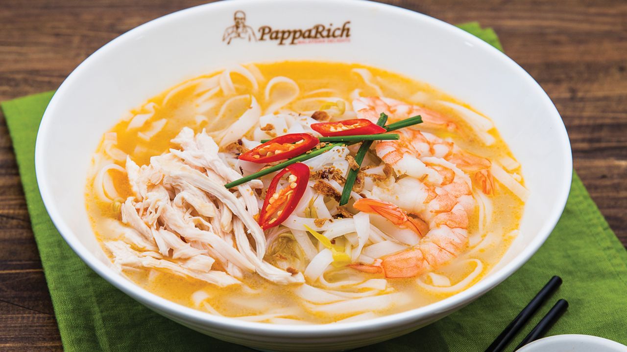 N12. Ipoh Koay Teow Soup with Prawns & Chicken Slices (Unavailable)