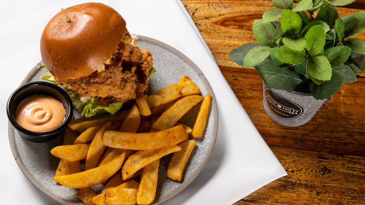 Crispy Fried Chicken Burger