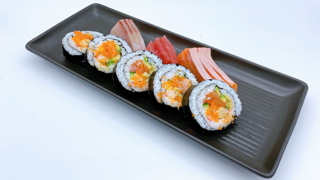 Sashimi Mix & California Roll