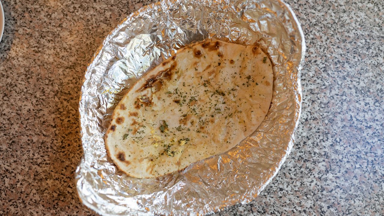 Butter Naan (1pc)