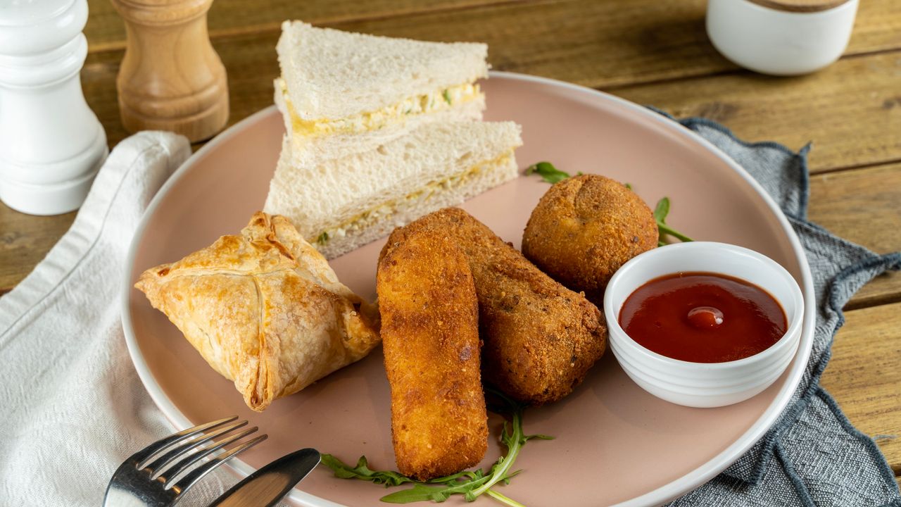 Sri Lankan Snack Pack