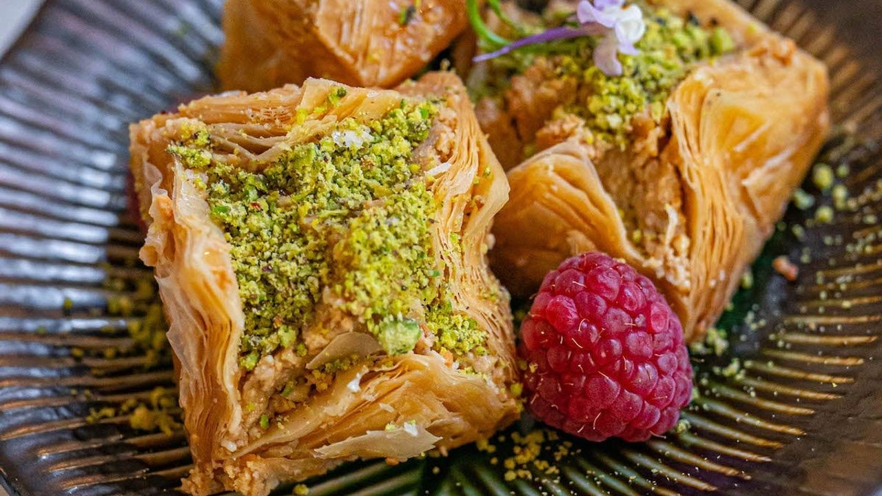 Baklava (3 Pieces Per Serving)