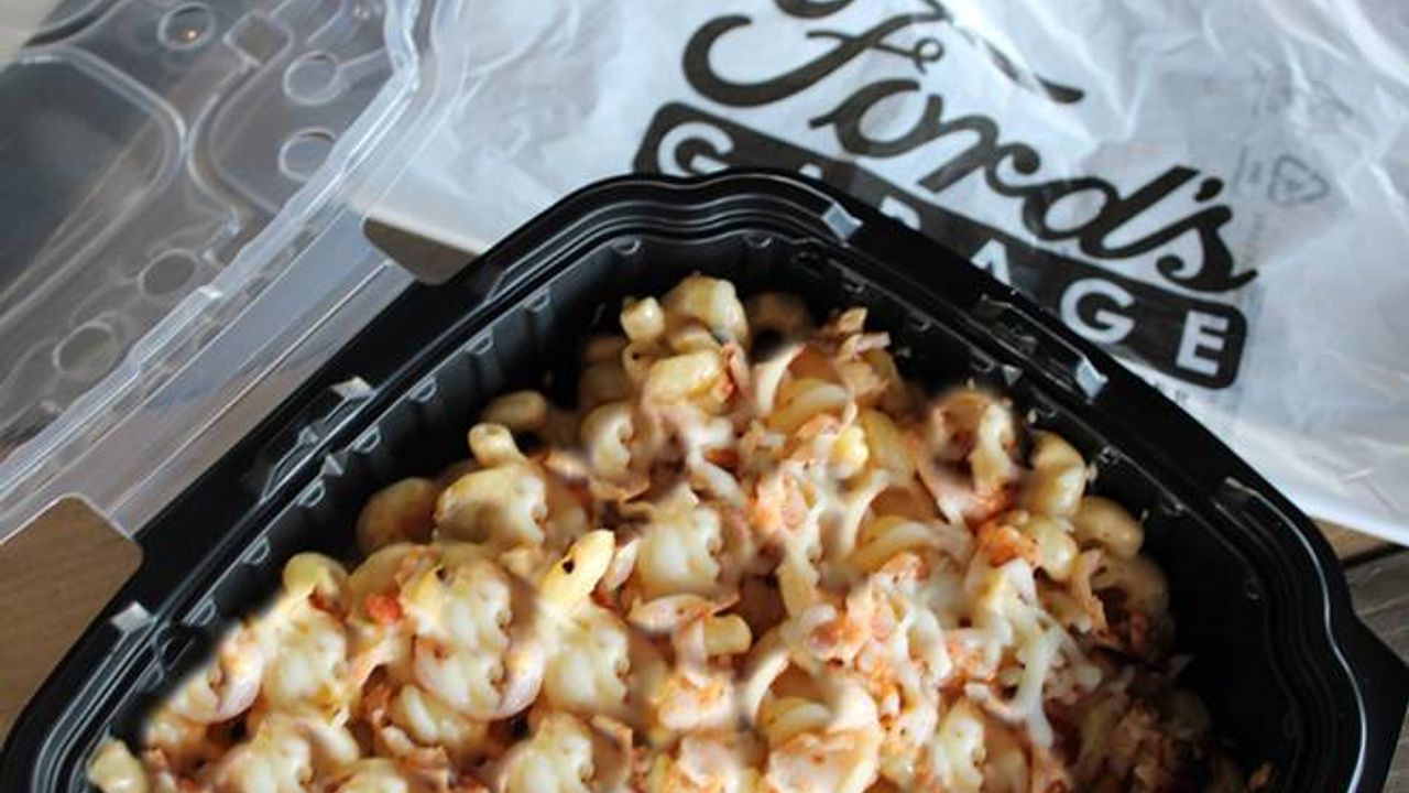 Family Style Classic Mac n' Cheese