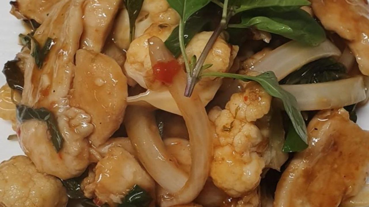 Spicy Basil Stir Fry