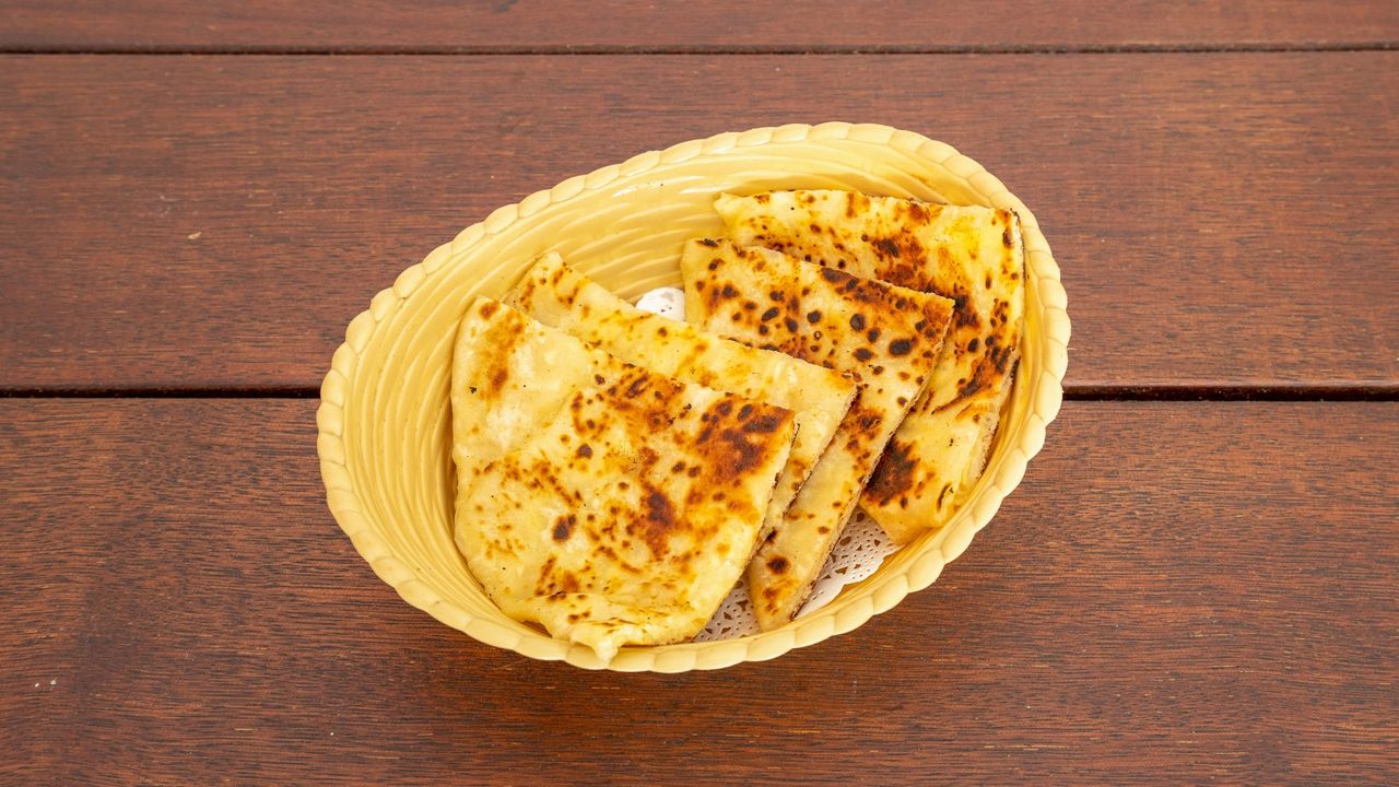 Cheese Naan