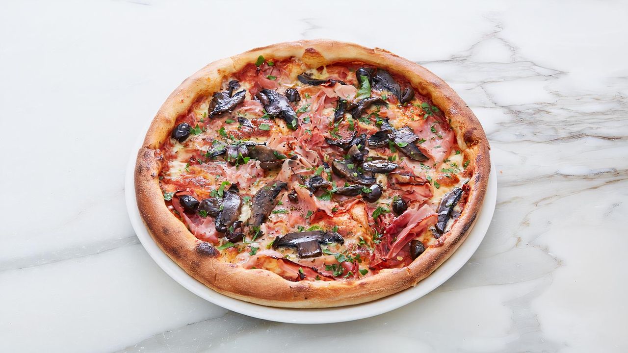 Capricciosa Pizza