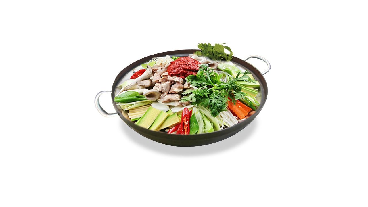 Beef Tripe Casserole / 곱창 전골