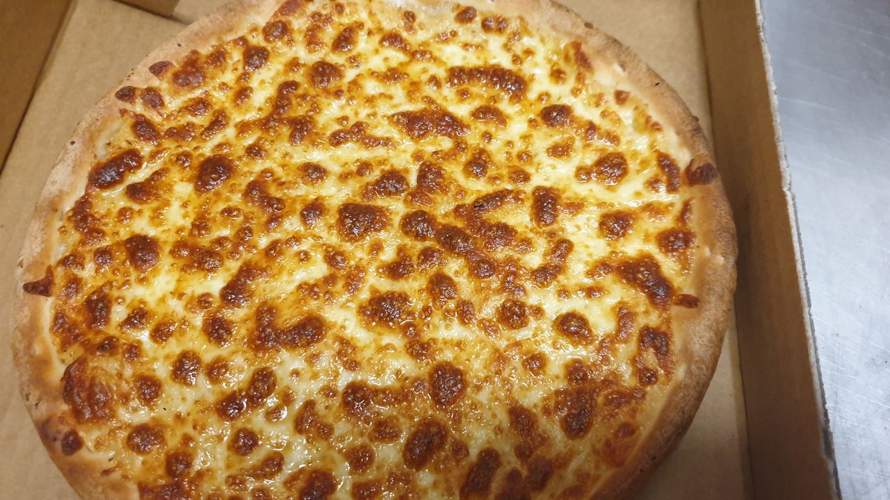 1. Garlic Pizza (Small)