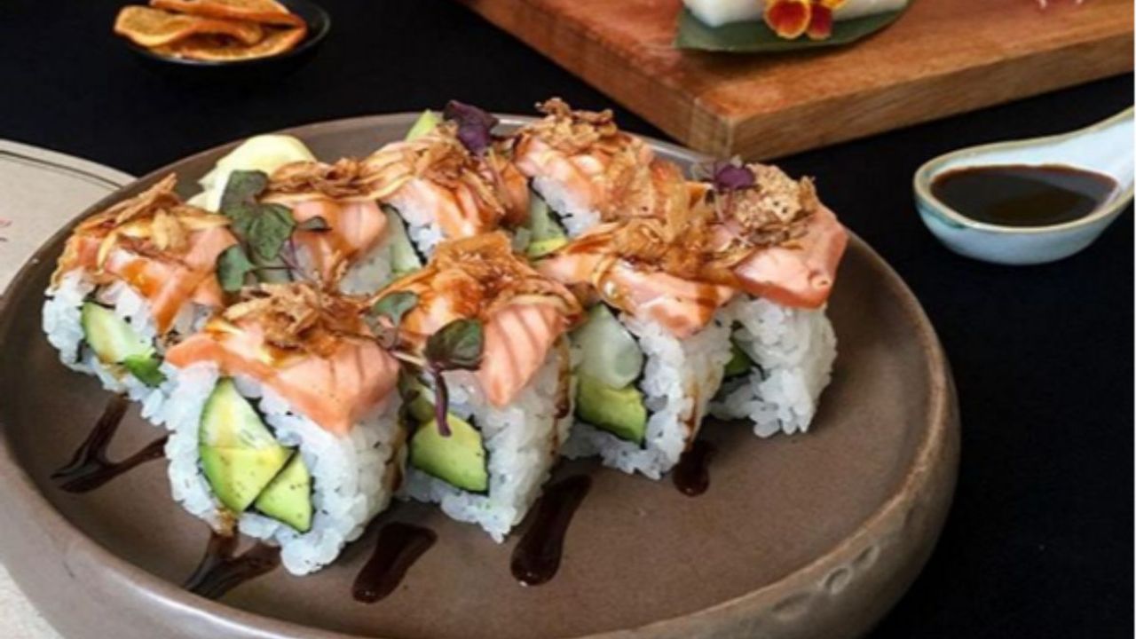 Tasmanian Roll (8 Pieces)