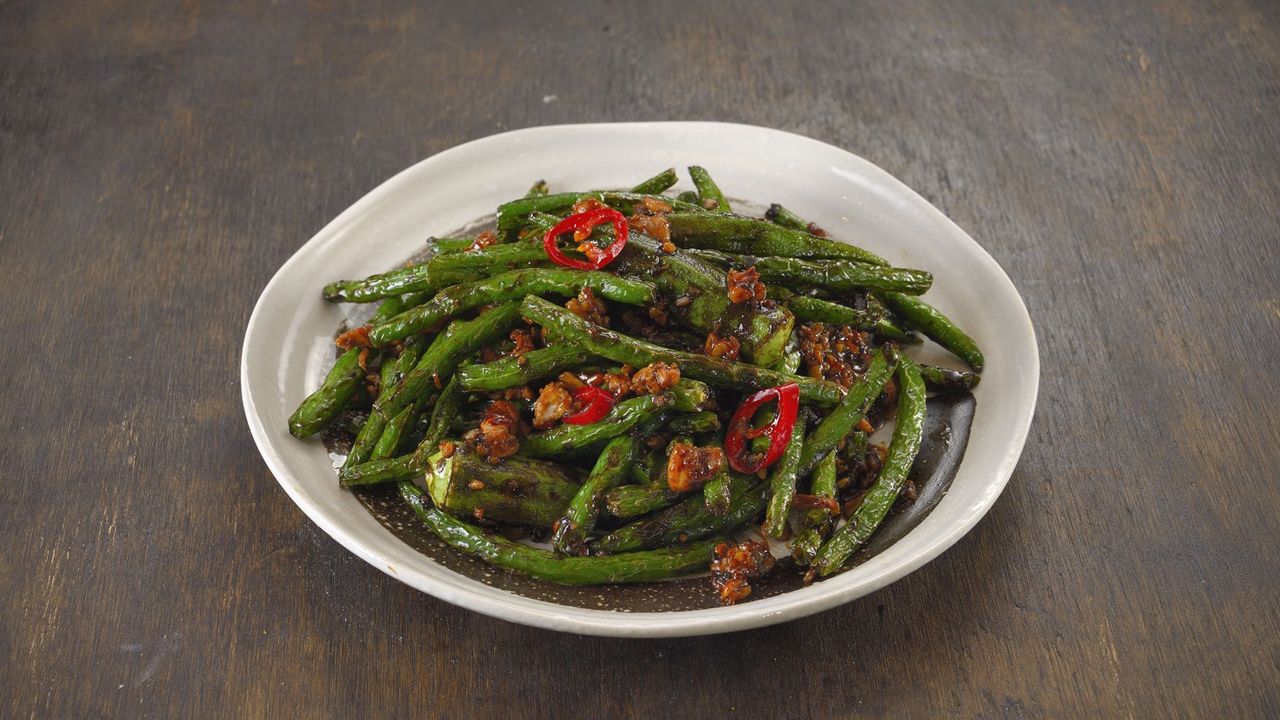 424 Twice Cooked Green Beans with Pork Mince