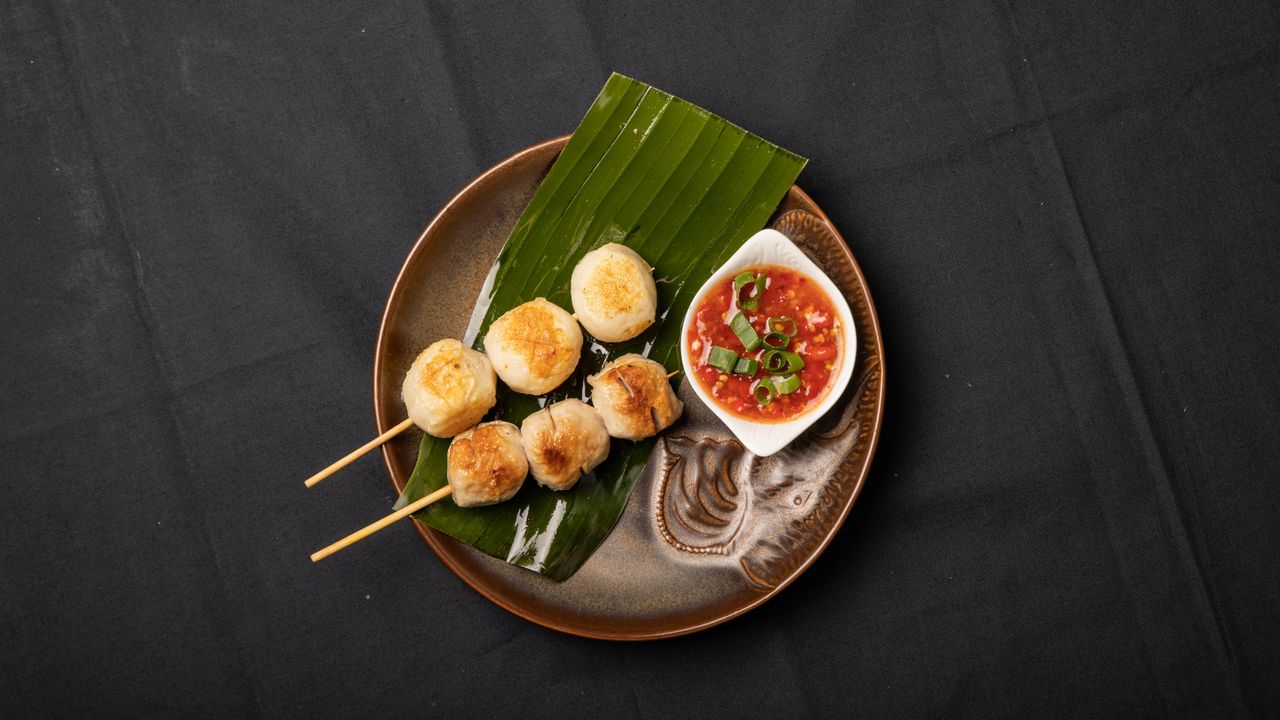 Look Shin Ping (2 Skewers)