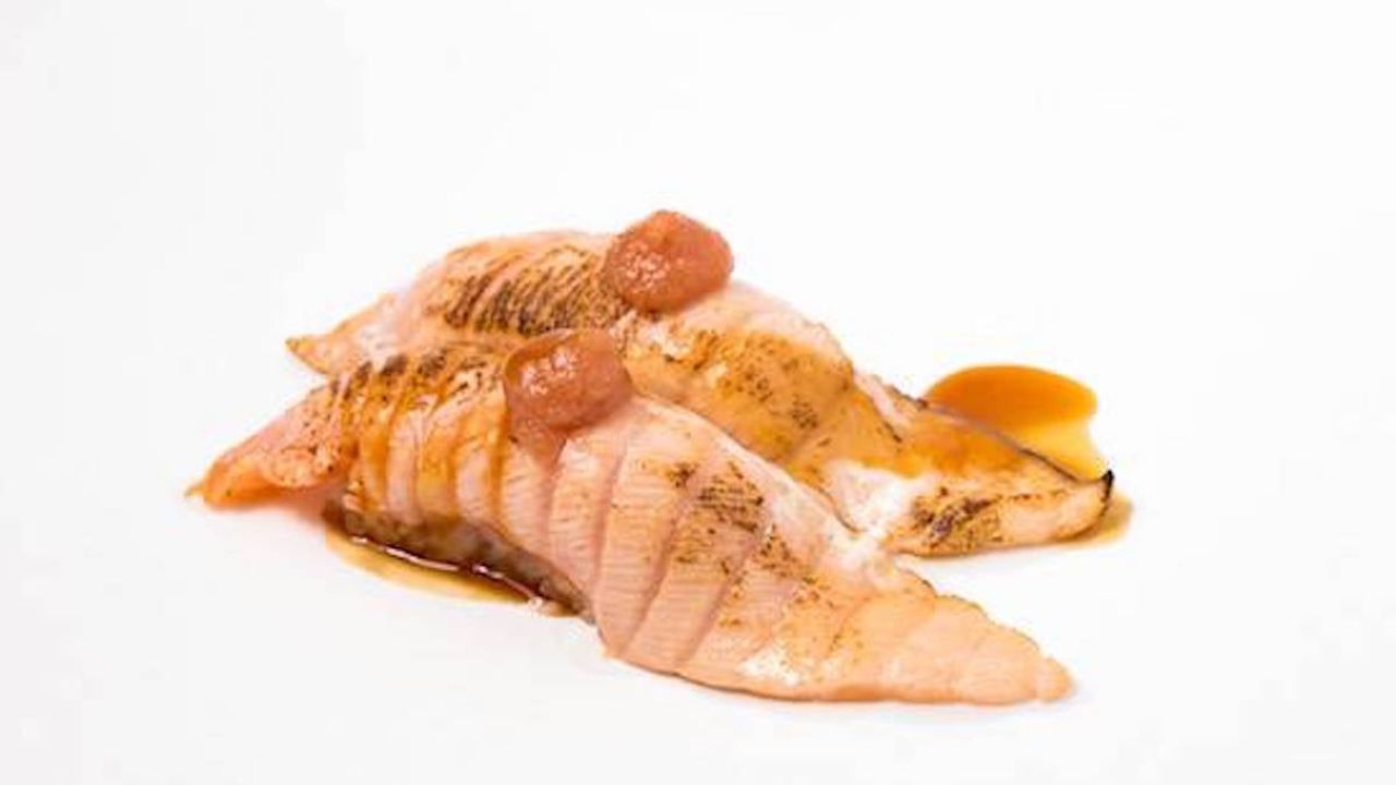 Salmon Mentaiko Nigiri