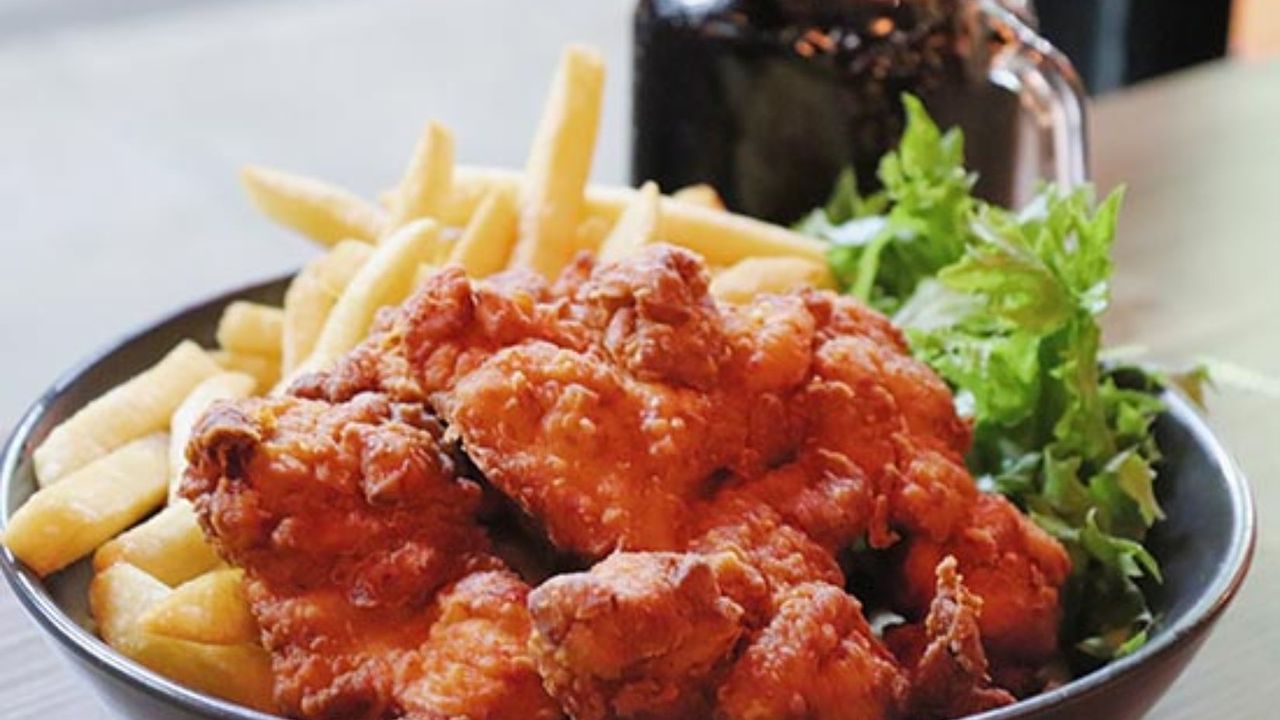 Korean-Style Fried Chicken Combo 🇰🇷