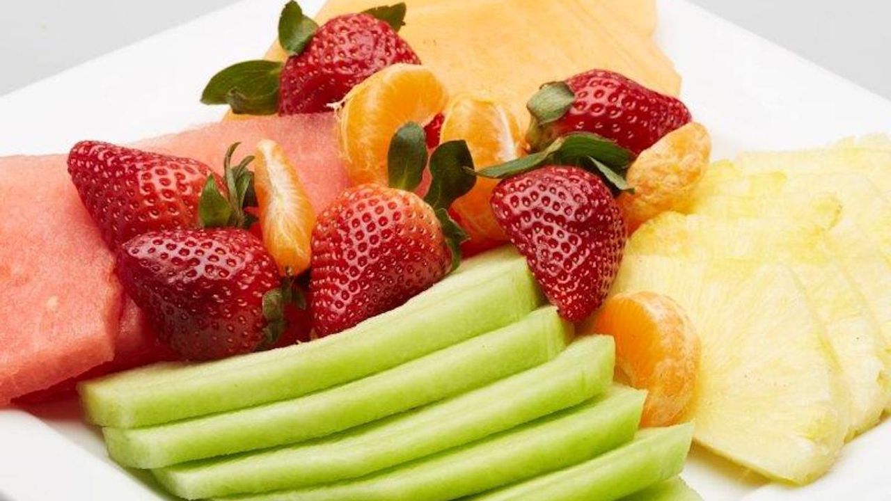 Fresh Seasonal Fruit Platter (gf)