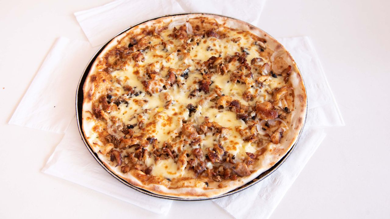 Meat Lovers Classic Pizza