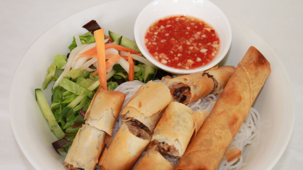 Spring Rolls With Rice Vermicelli