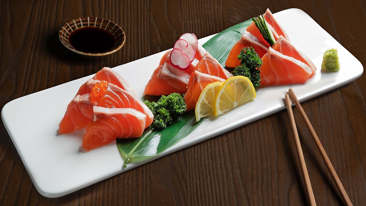 Salmon Lover (15pcs)