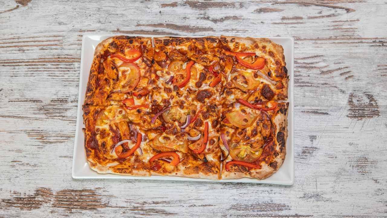 Peri Peri Chicken Pizza