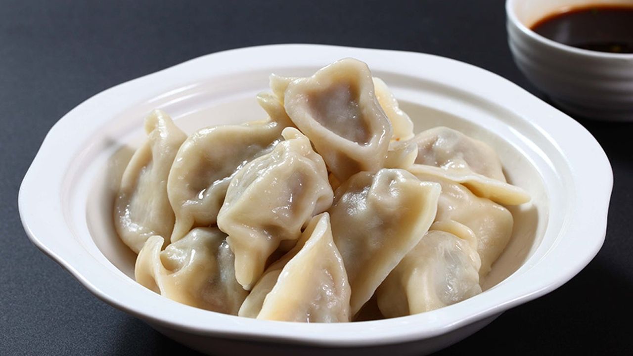 Pork and Chinese Cabbage Dumplings (15pcs) 白菜猪肉水饺 (15个)