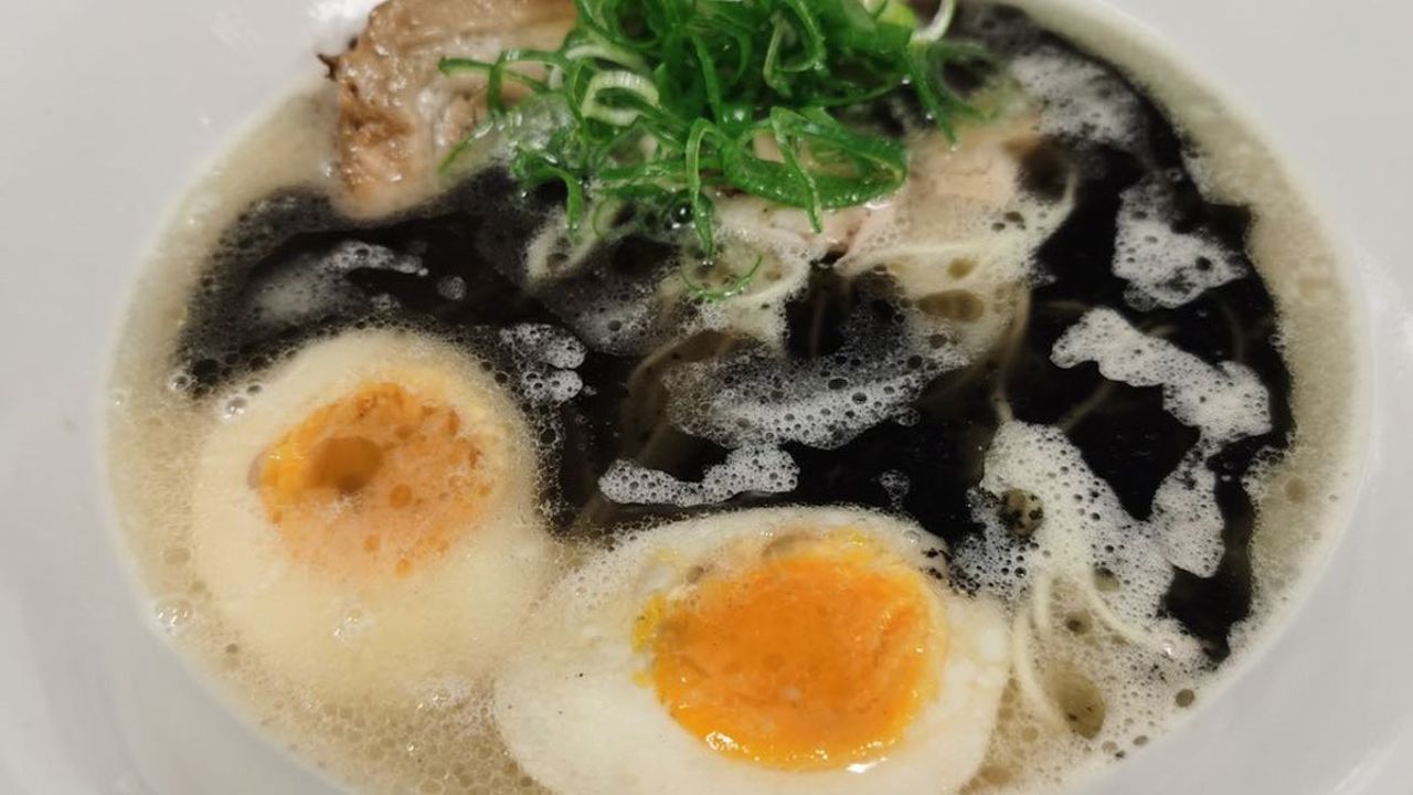 Black Garlic Ramen (New)