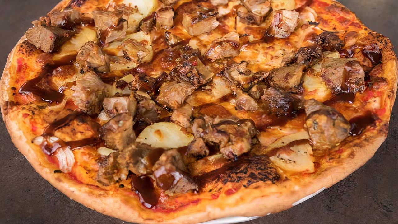 BBQ Lamb Pizza (Medium)