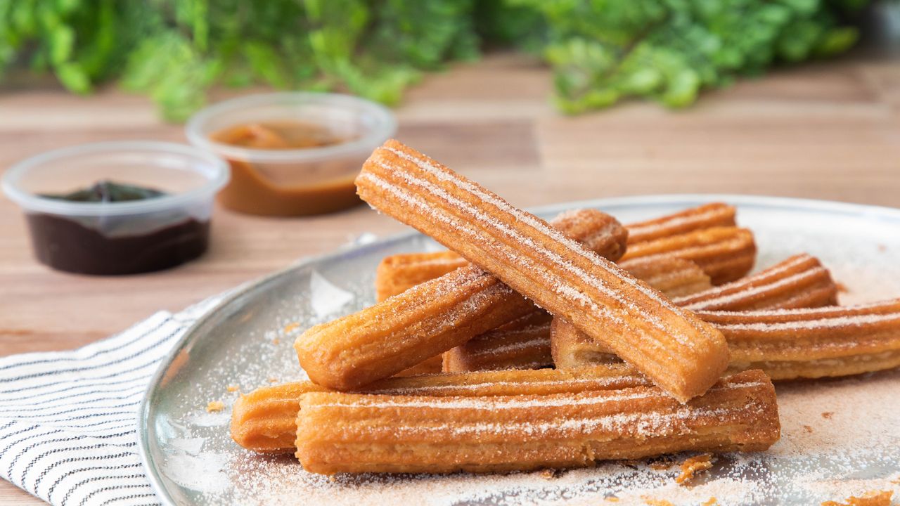 Churros with Cinnamon Sugar