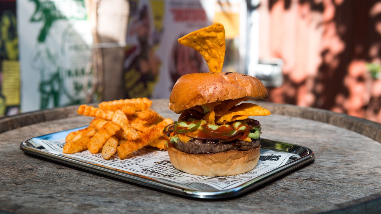 El Guaco Burger