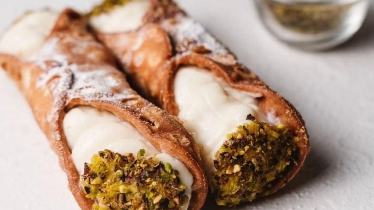 Sicilian Cannoli (NEW)