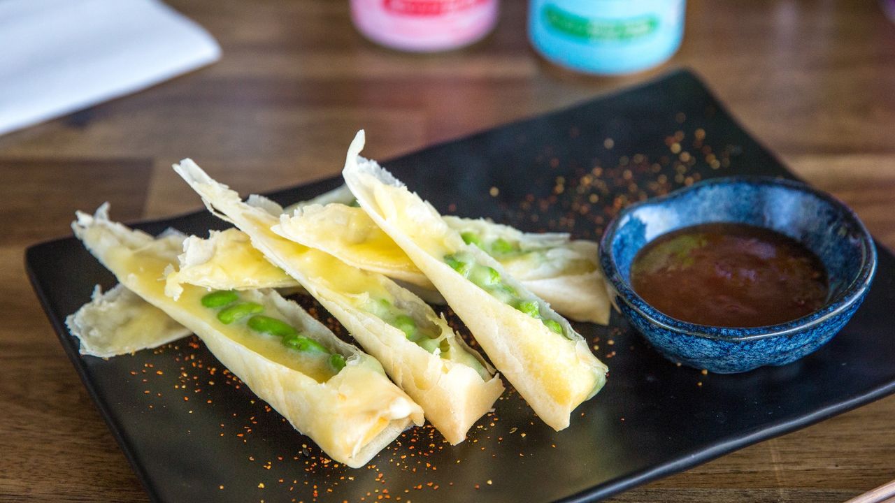 Cheezy Spring Rolls