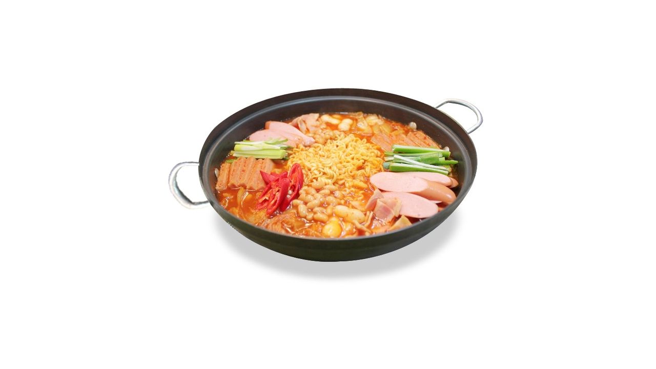 Budae-Jjigae / 부대 찌개