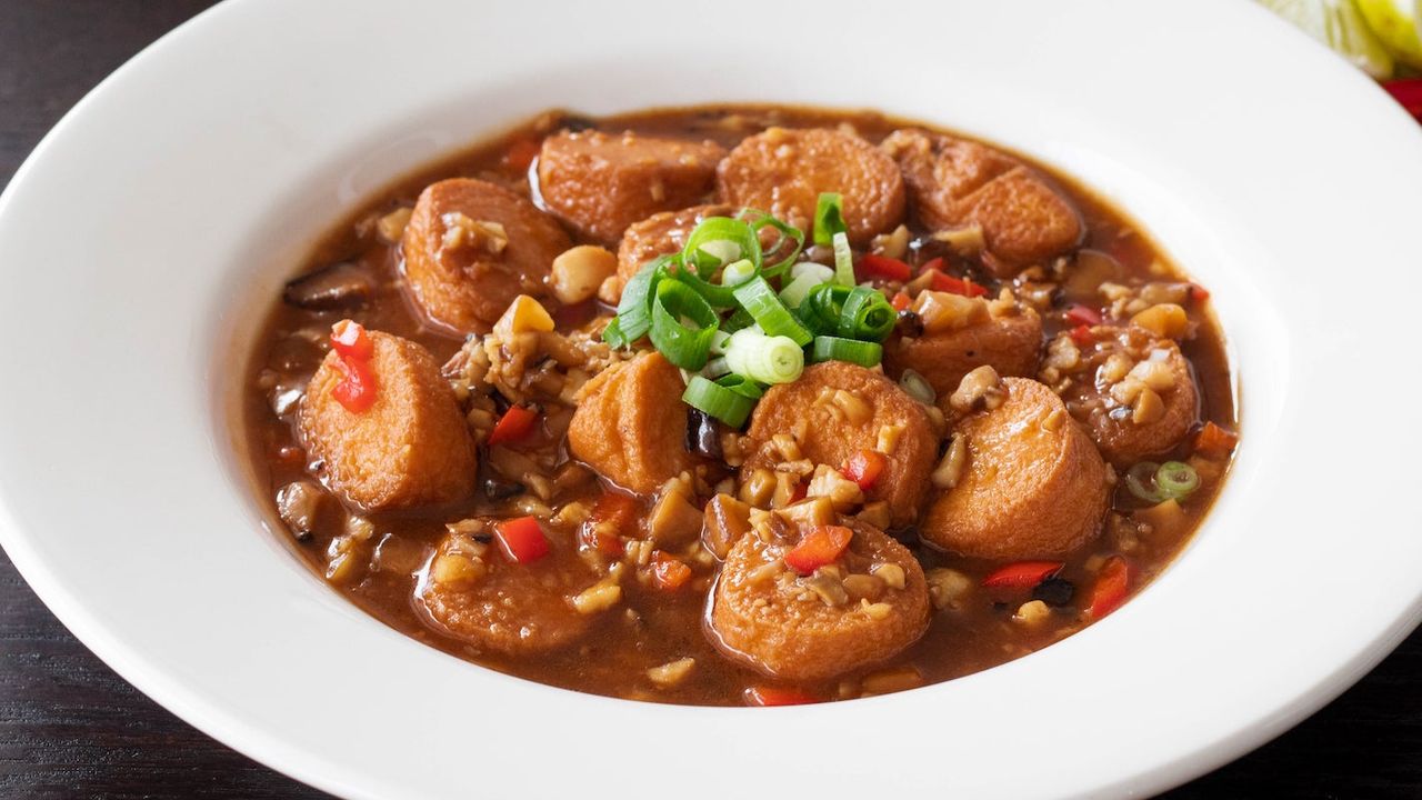 Egg Tofu with Minced Chicken and Oyster Sauce