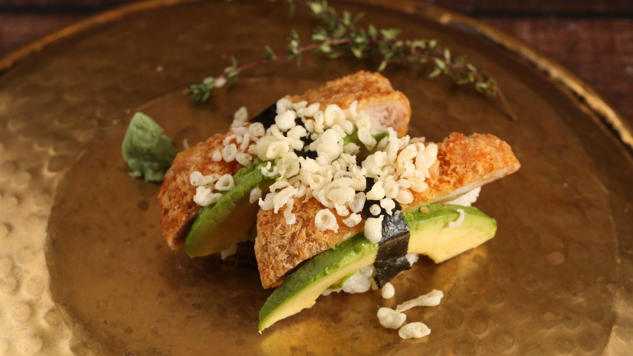 Chicken Katsu Avocado Nigiri  (2pcs)