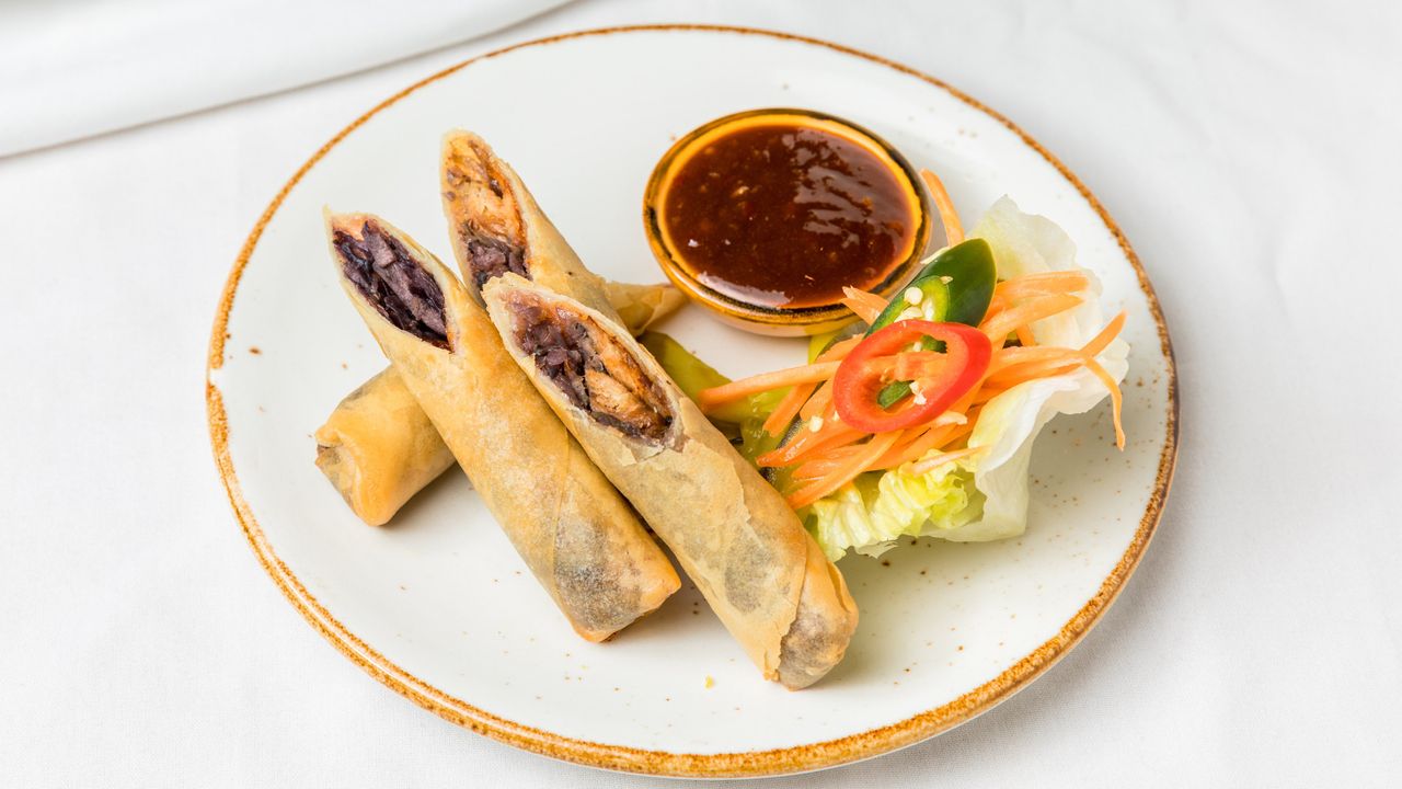Peking Duck Spring Rolls (4pcs)