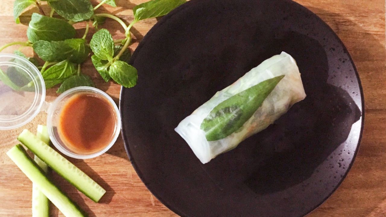 Tom Yum Shitake and Water Chestnut Rice Paper Roll