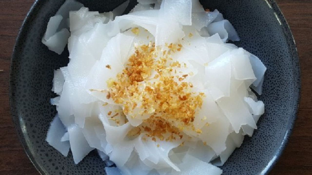 Stemed Thick Rice Noodle