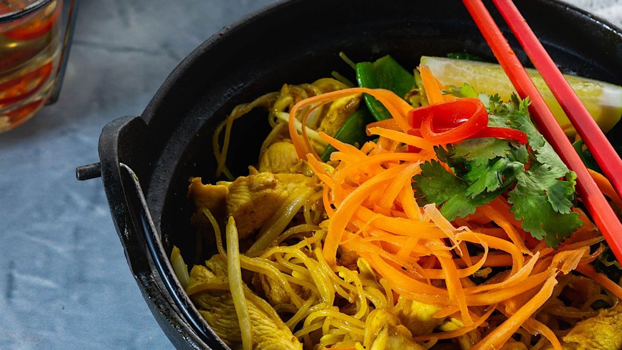 Singapore Noodle (E)