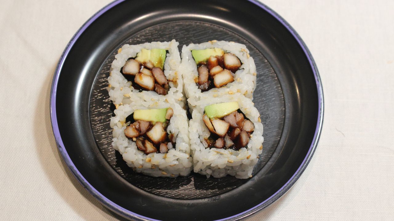 Teriyaki Chicken + Avocado insideout