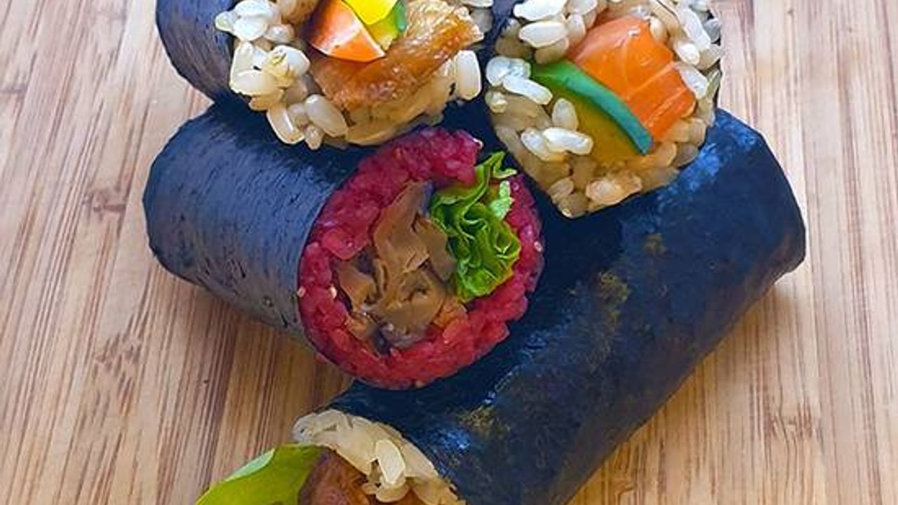 Sushi - Mix box (4 rolls)