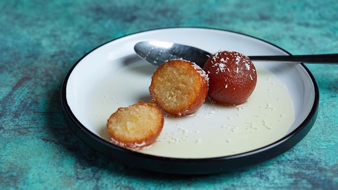 Gulab Jamun