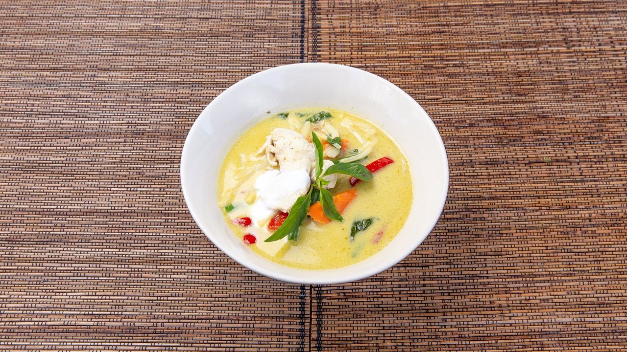 Gang Keow Waan (Green Curry)