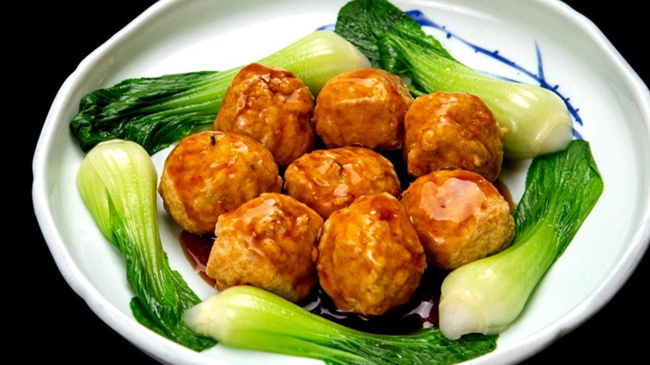 M04. Crispy Fish Tofu with Abalone Sauce