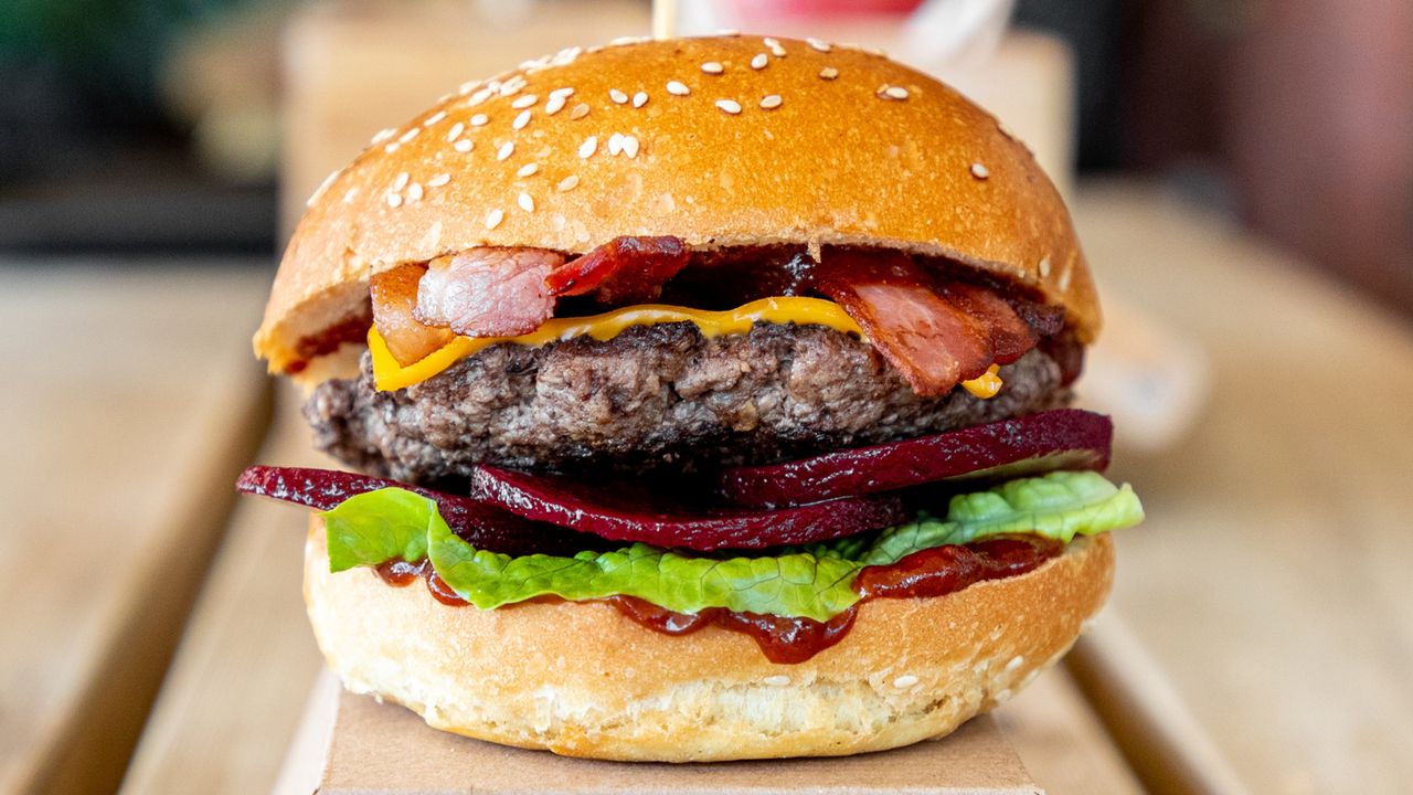 Merv Burger