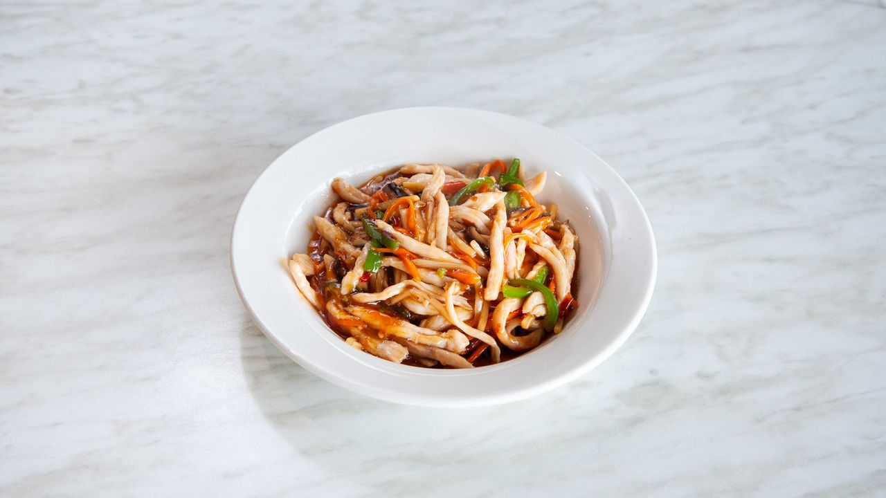 Shredded Chicken with Chilli Garlic Sauce