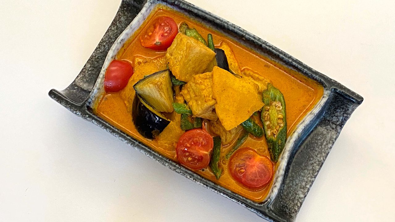 Okra Eggplant Curry (Tofu)