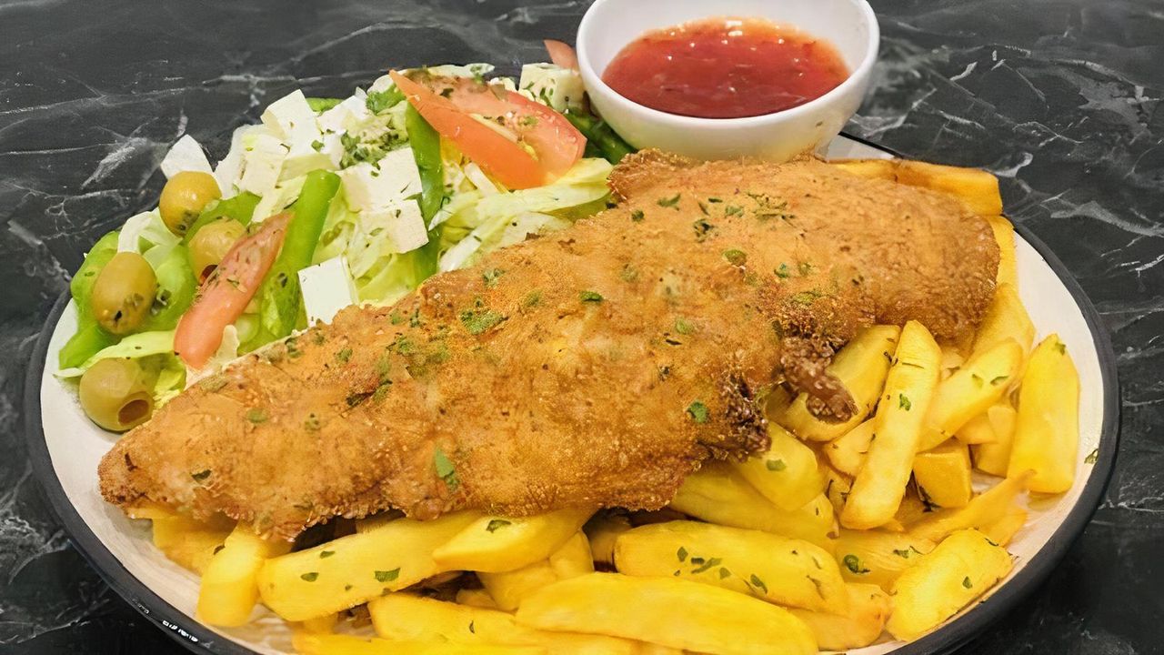 Fish, Chips, Sauce & Greek Salad