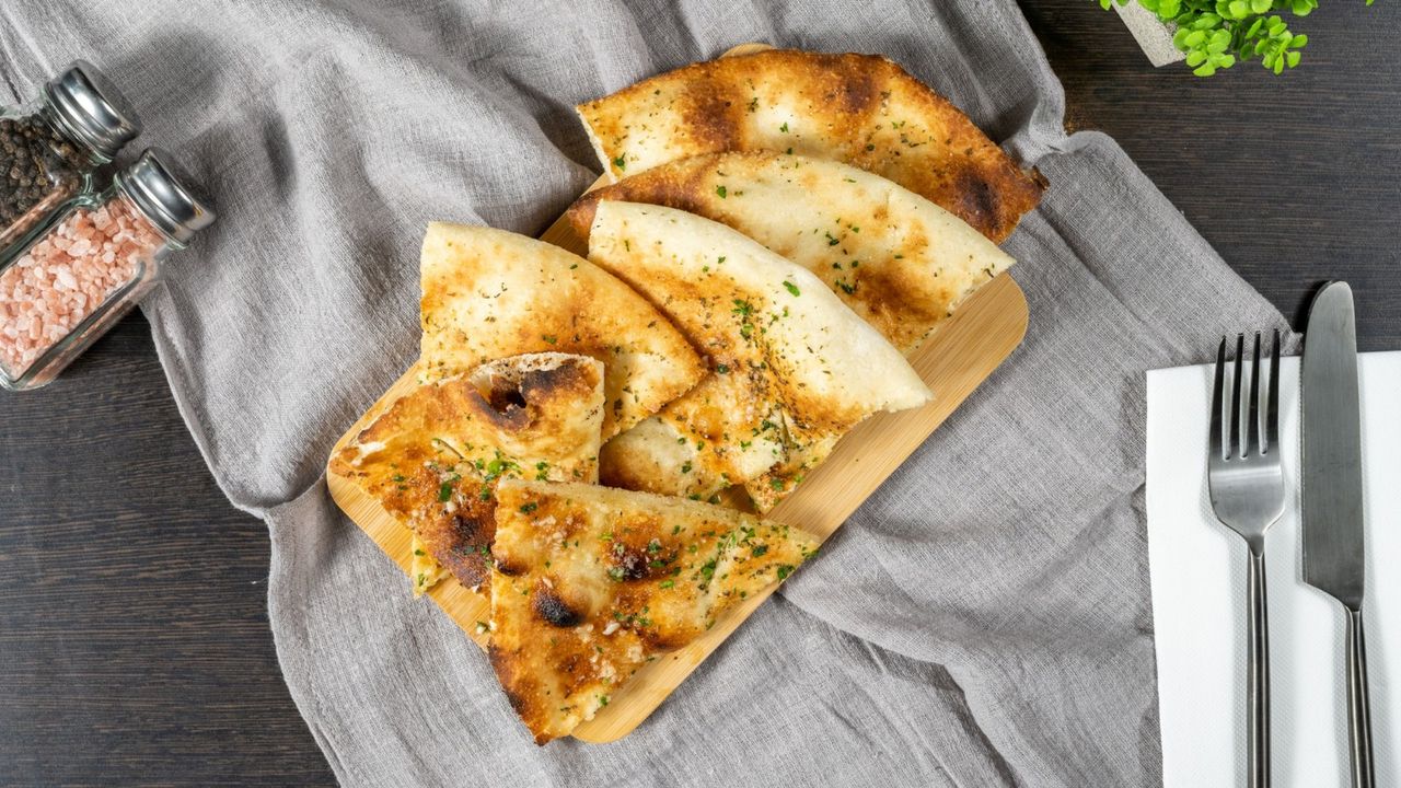 Garlic Pizza